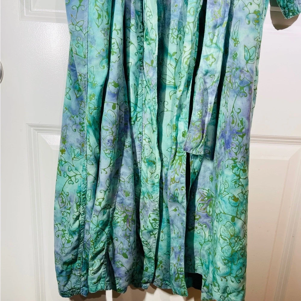 Elegant Blue Floral Women's Robe